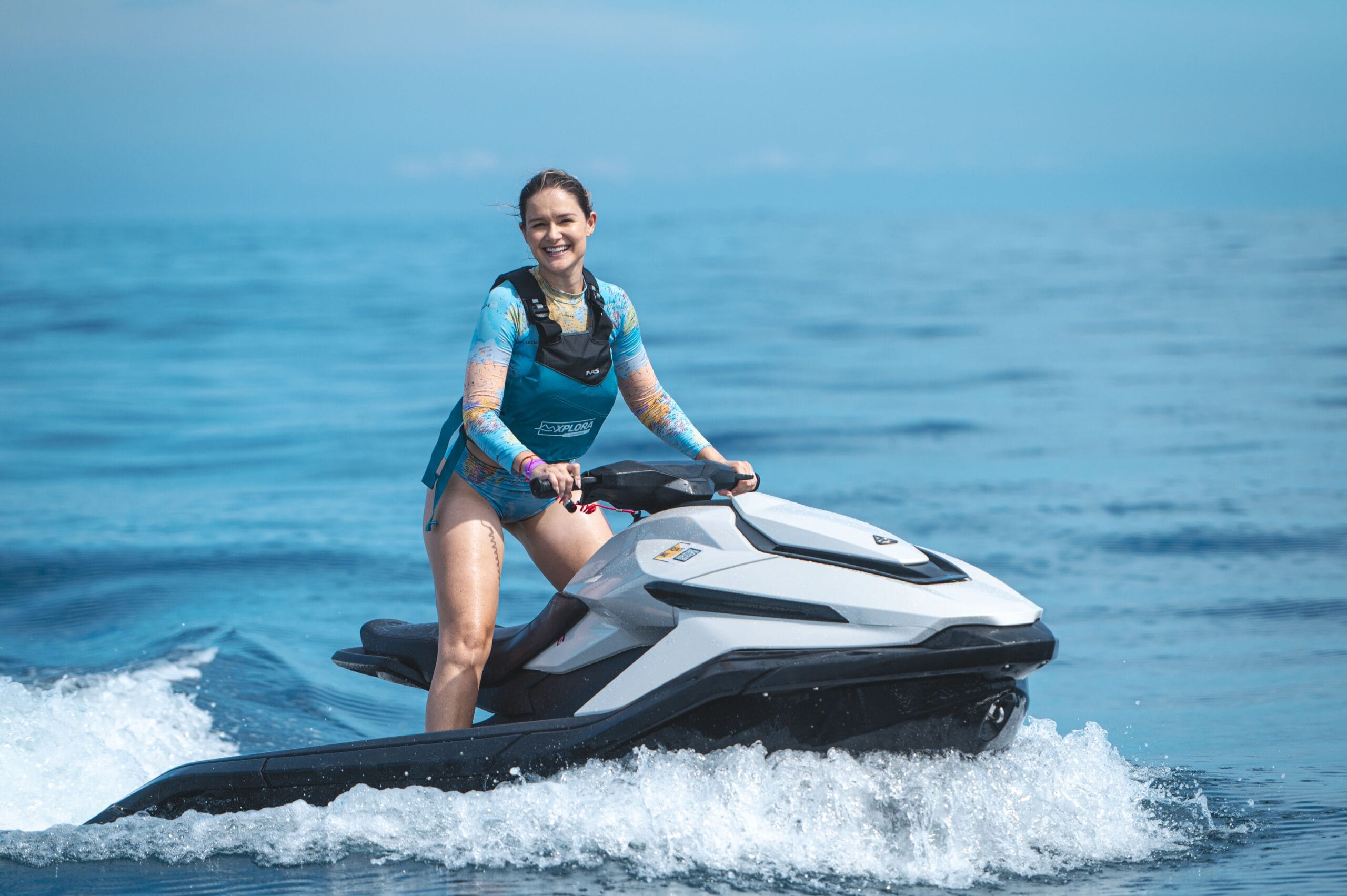 Electric Jet Ski Rent: 60 / 30 Min Rent